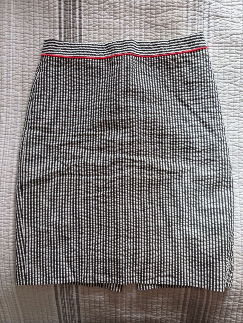 JCrew seersucker Striped Black and White Pencil Skirt with Red Trim 00